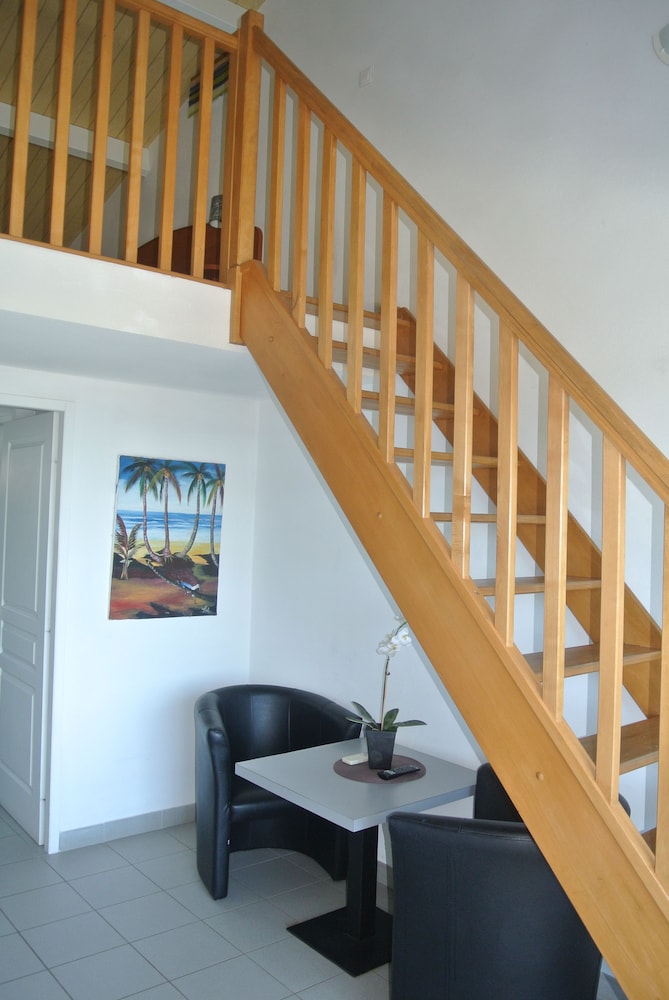 Bella Vista Residence 8/50