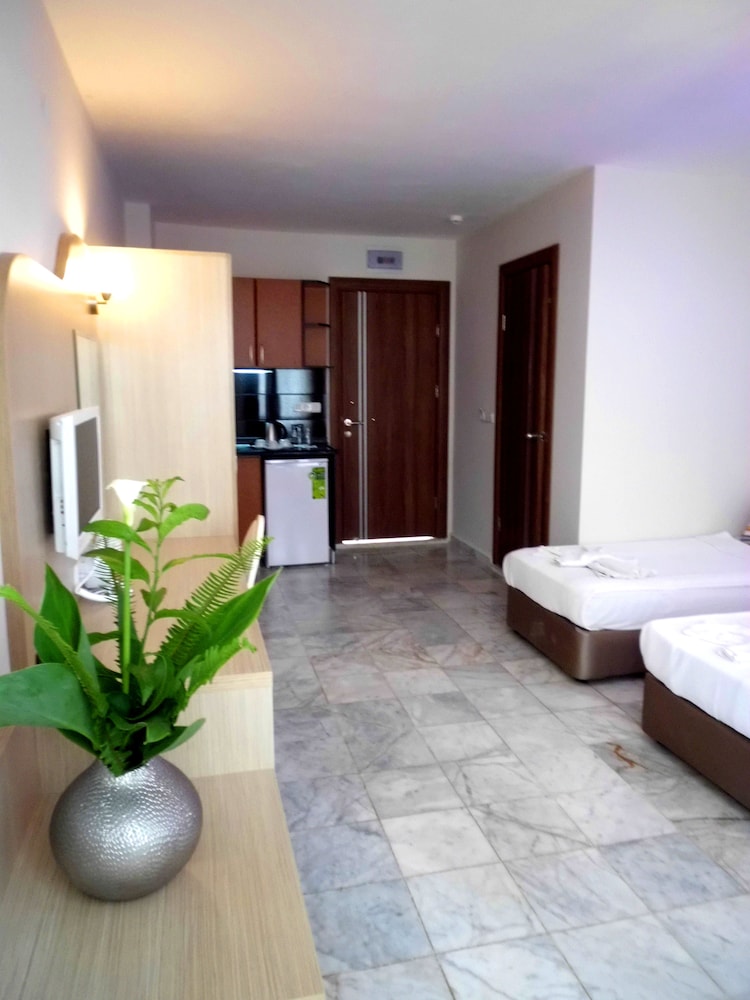 Bora Bora Apart Hotel 26/50