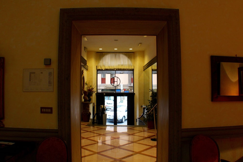 Grand Hotel Olympic 9/41