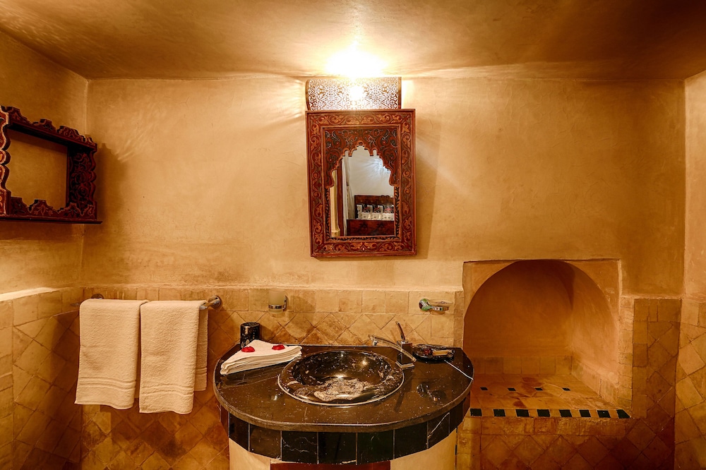 Riad TOYOUR 9/50