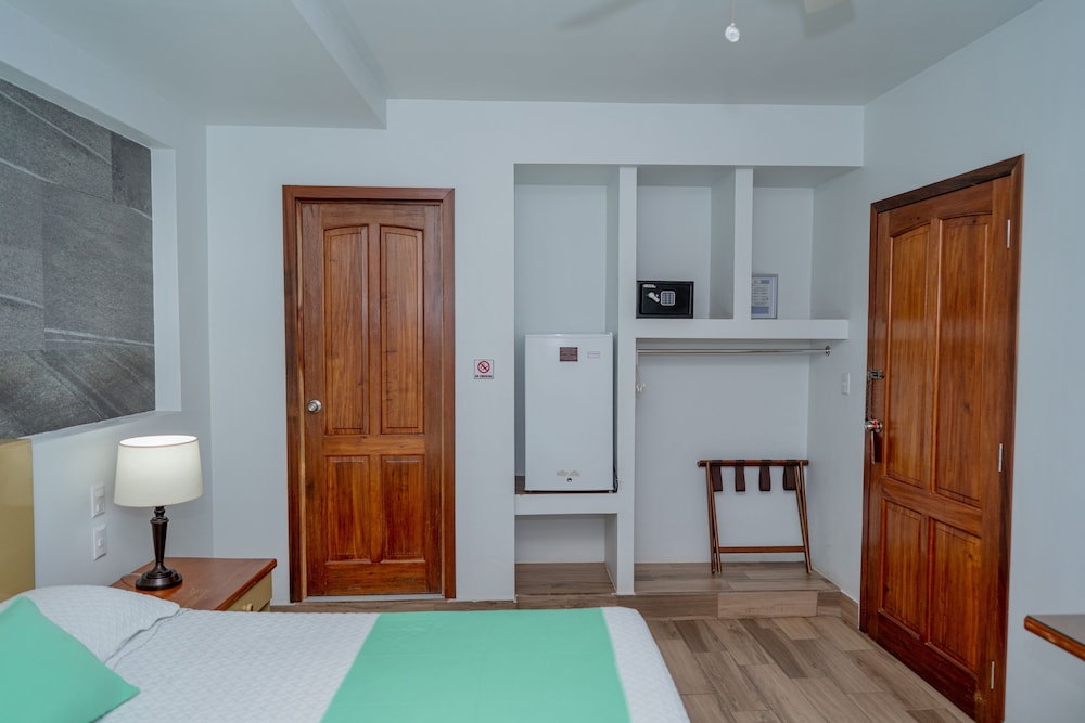 Hotel Casazul 24/72