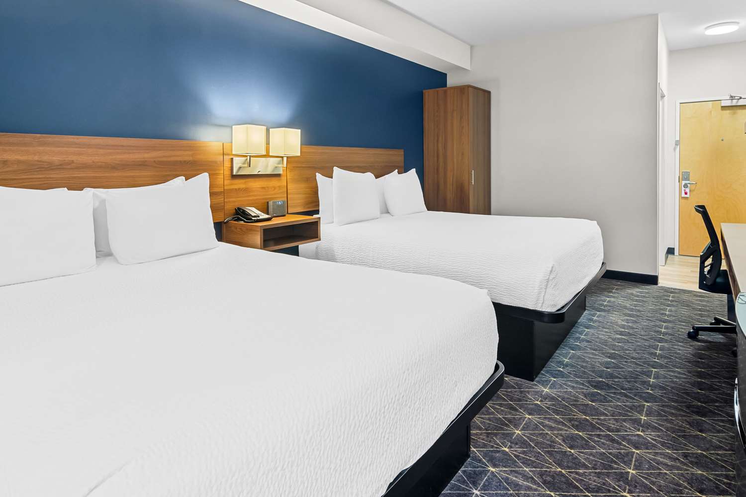 Park Inn by Radisson, Kelowna 9/40