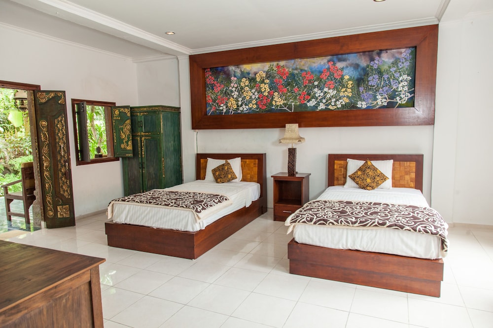 DEWANGGA BUNGALOW 22/71