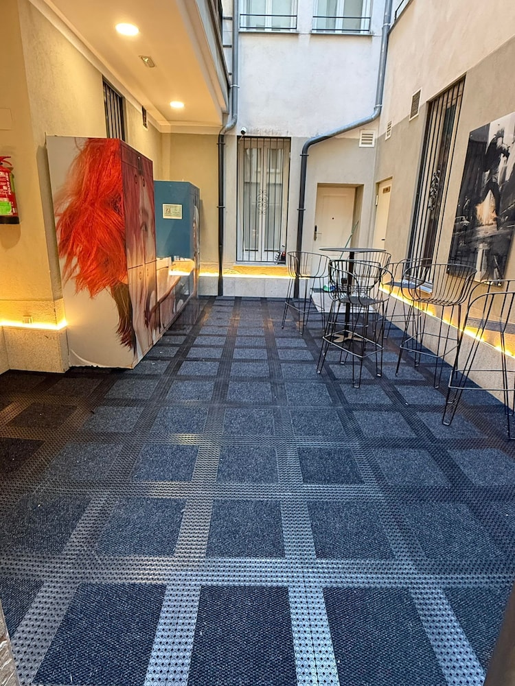Slow Suites Luchana 70/79