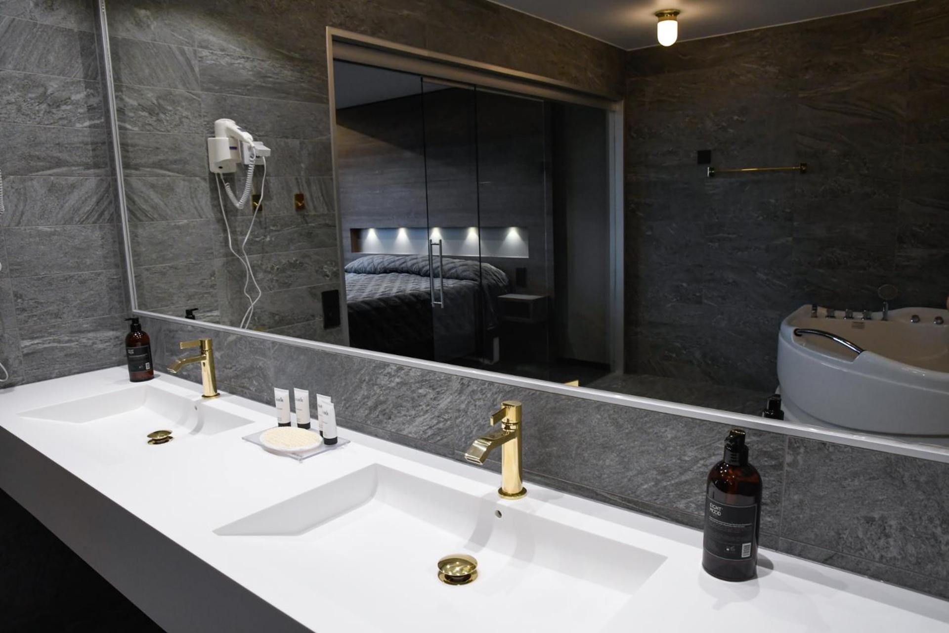 Superior, Suite, Sea View