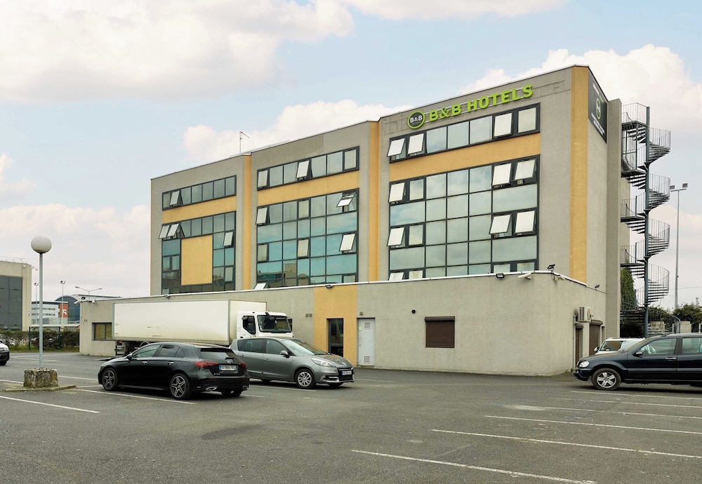 B&B Hotel Paris Vitry-sur-Seine 3 stars 49/55