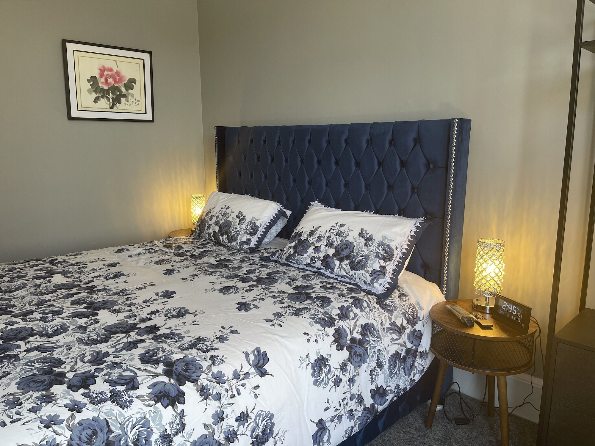 Deluxe, King Bed
