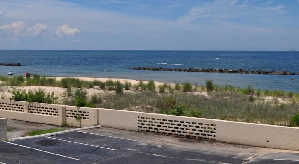 Ocean View Inn 10/30