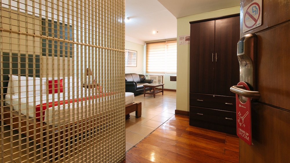 Reddoorz Timog Avenue Quezon City 33/58