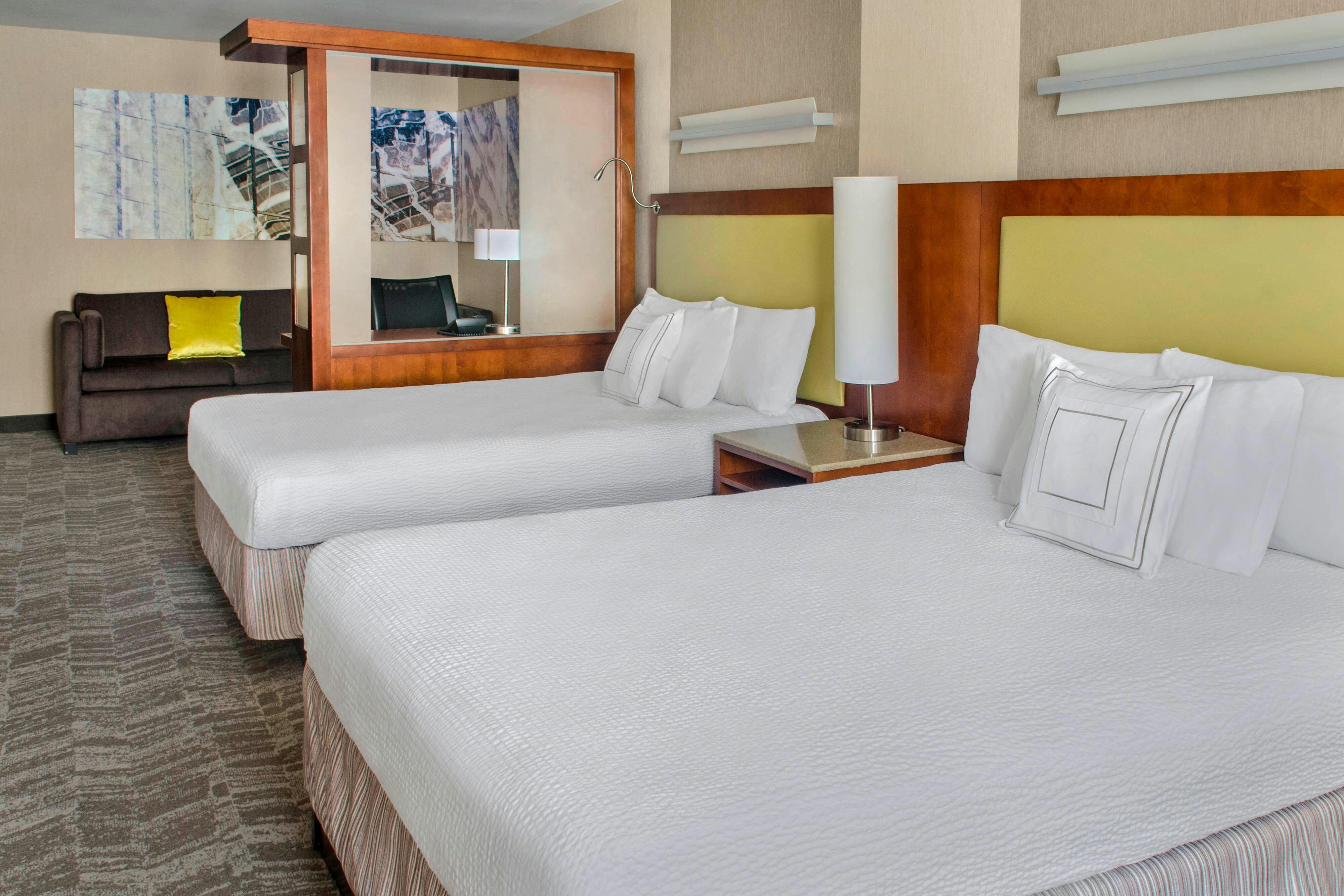 Room, 2 Queen Beds