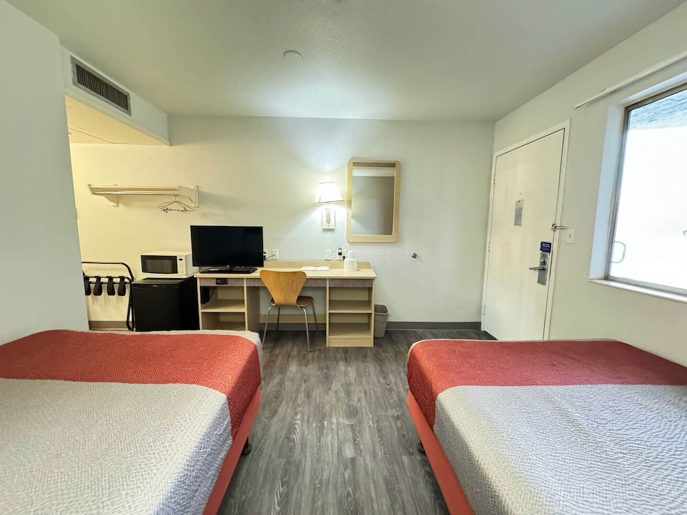Motel6 Casper, WY 38/63