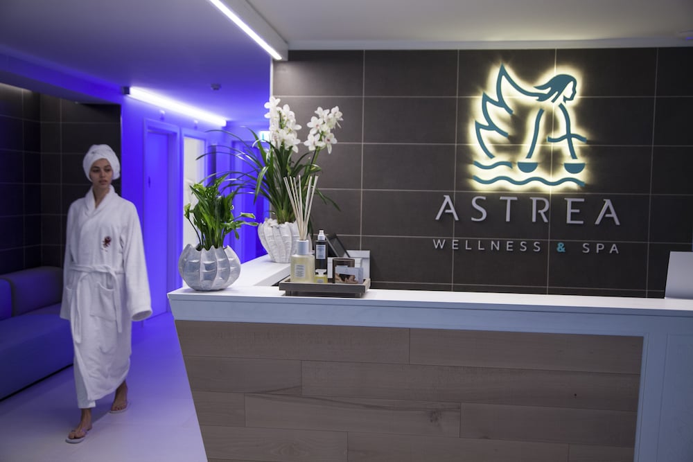 Astrea Wellness & Spa 2/49