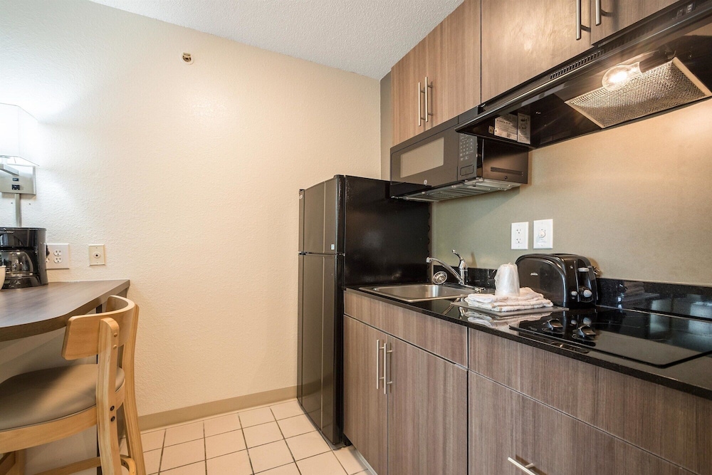 Studio 6 Extended Stay - Roswell, GA - Atlanta 58/59