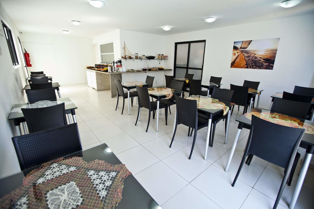 Refugio Hotel 48/63
