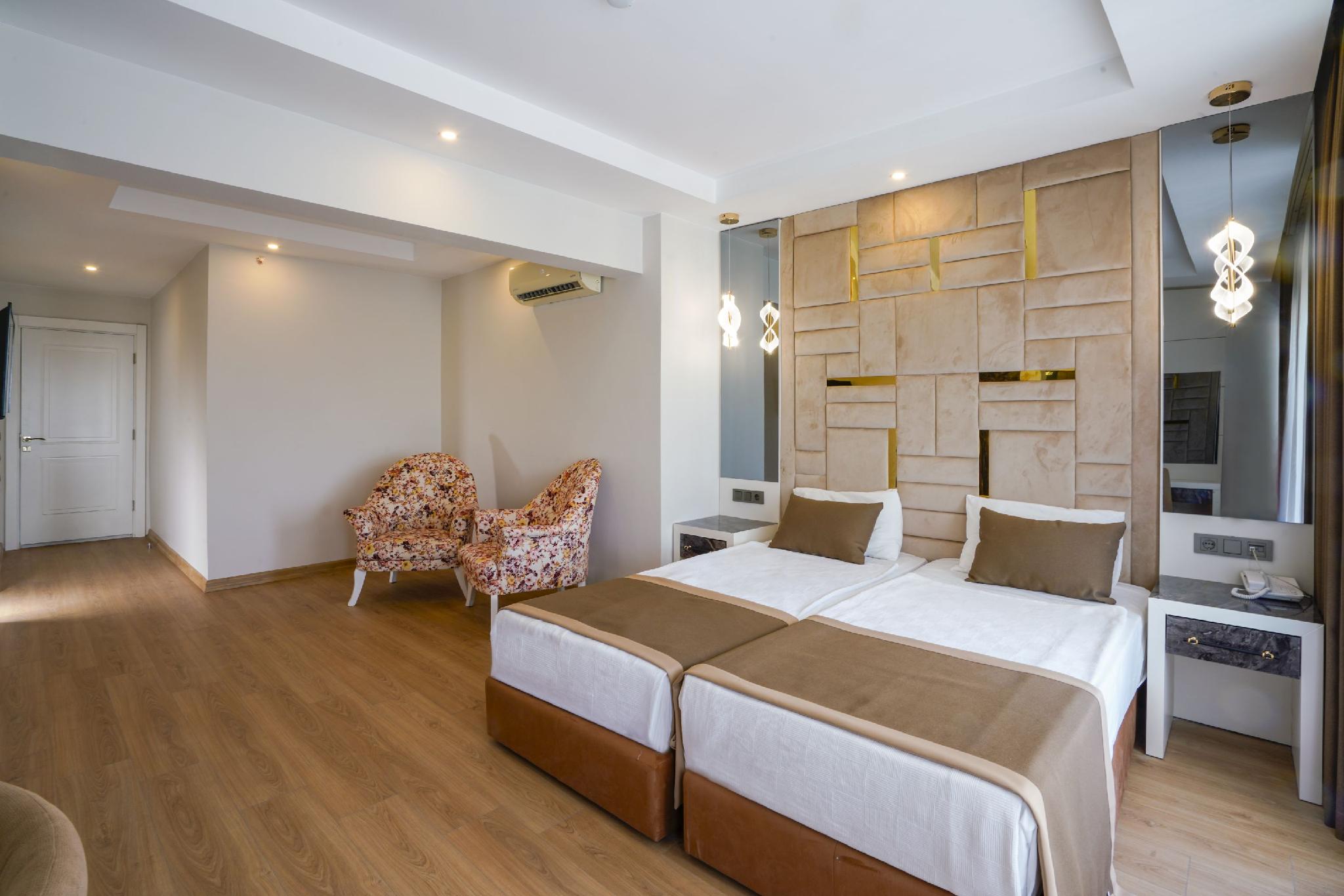 Family, Single Bed
