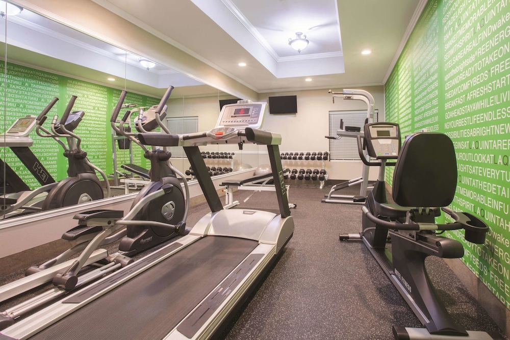 La Quinta Inn & Suites by Wyndham Fort Walton Beach 12/24
