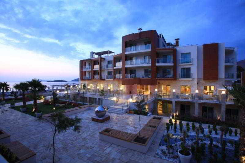 Sundance Suites Hotel 3/20