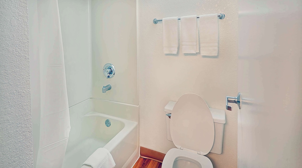 Studio6 Suites Los Angeles, CA - Los Angeles LAX 31/33