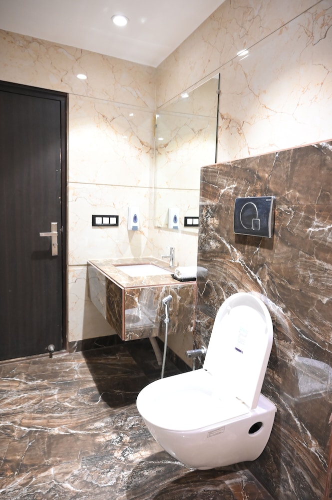 Hotel BR Inn 47/49