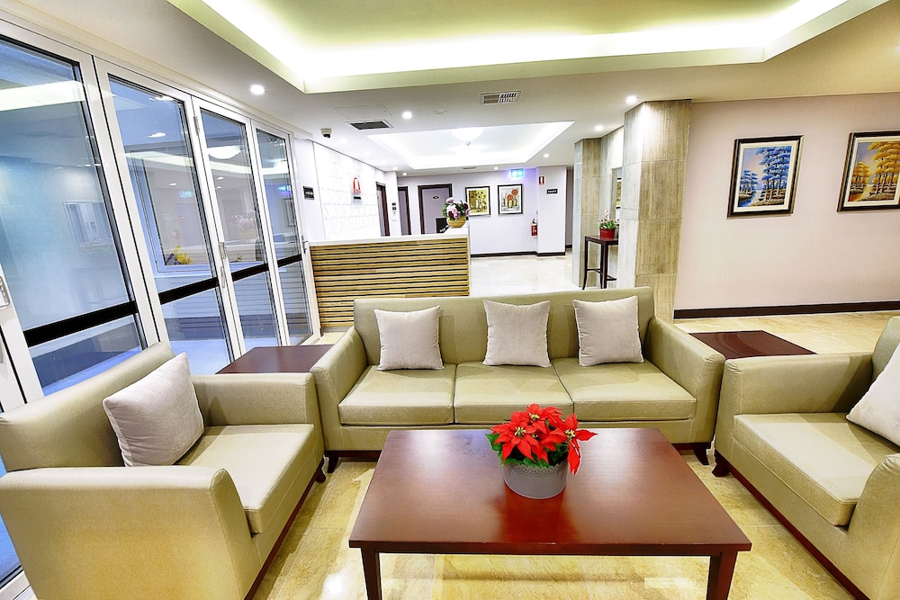 MEGABOOM CITY HOTEL 46/54