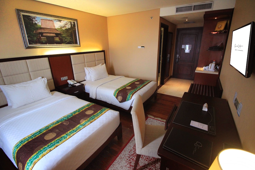 Grand Qin Hotel Banjarbaru 18/43