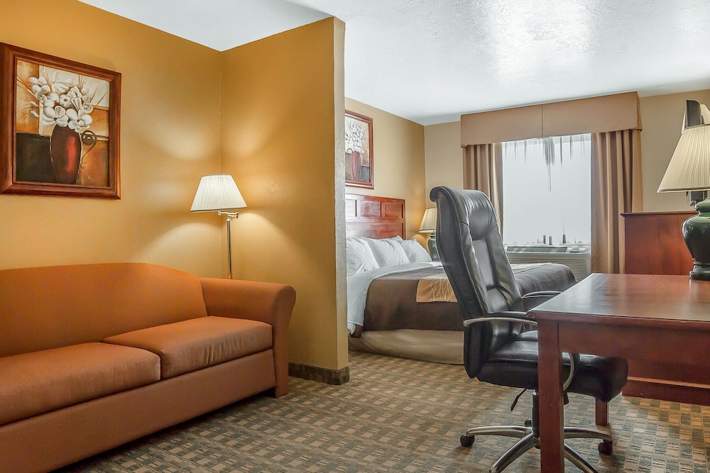 Quality Inn & Suites Fillmore I-15 26/40