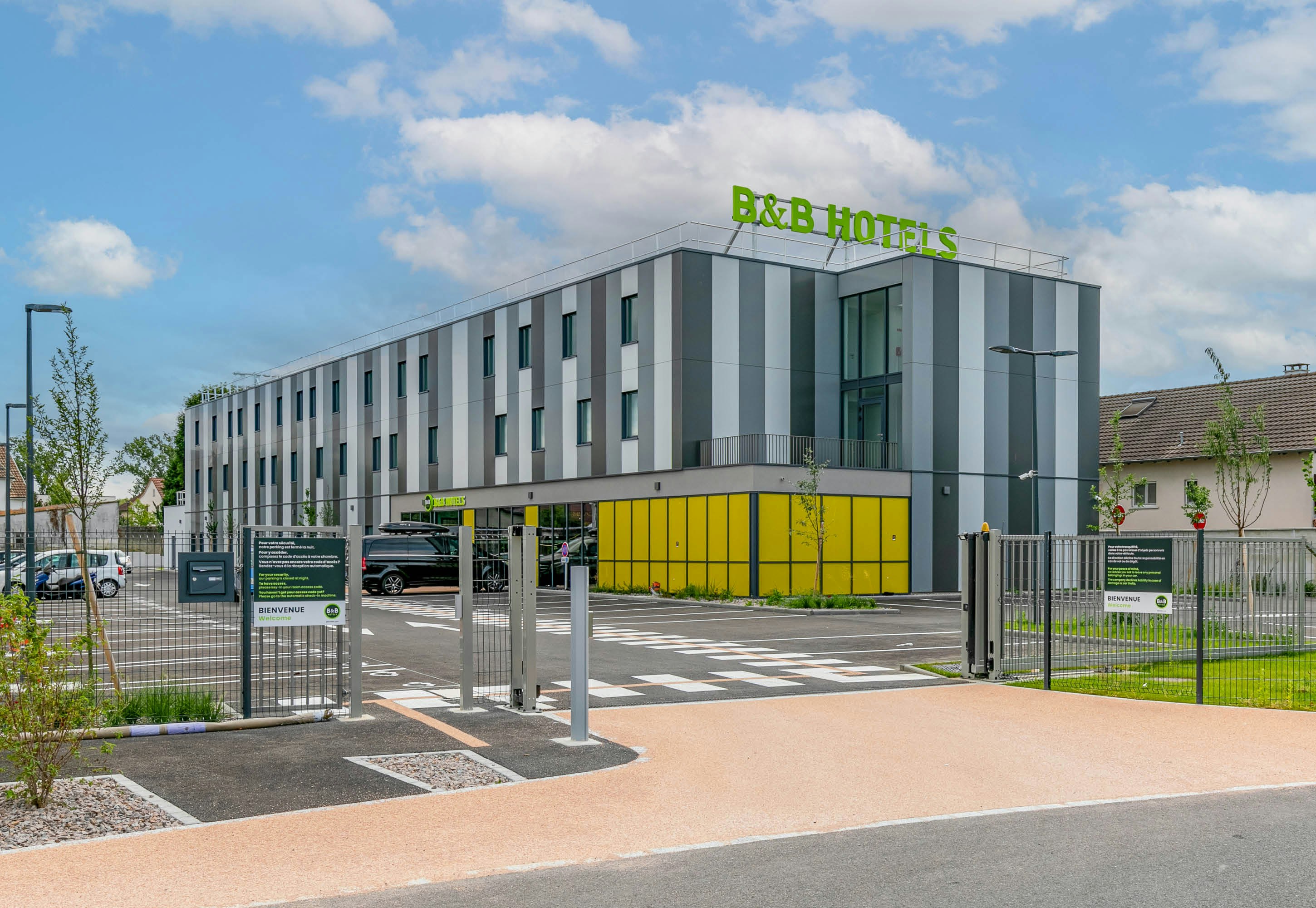 B&B Hotel Mulhouse Bale Aeroport 32/35