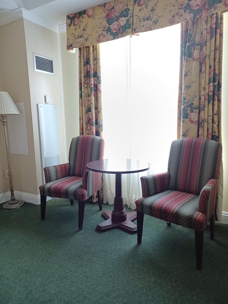 Casablanca Winery Inn 36/66