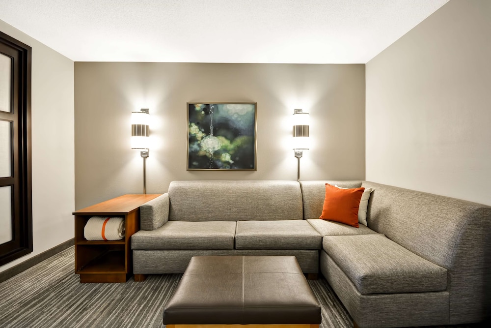 Hyatt Place Kansas City/Overland Park/Metcalf 41/64