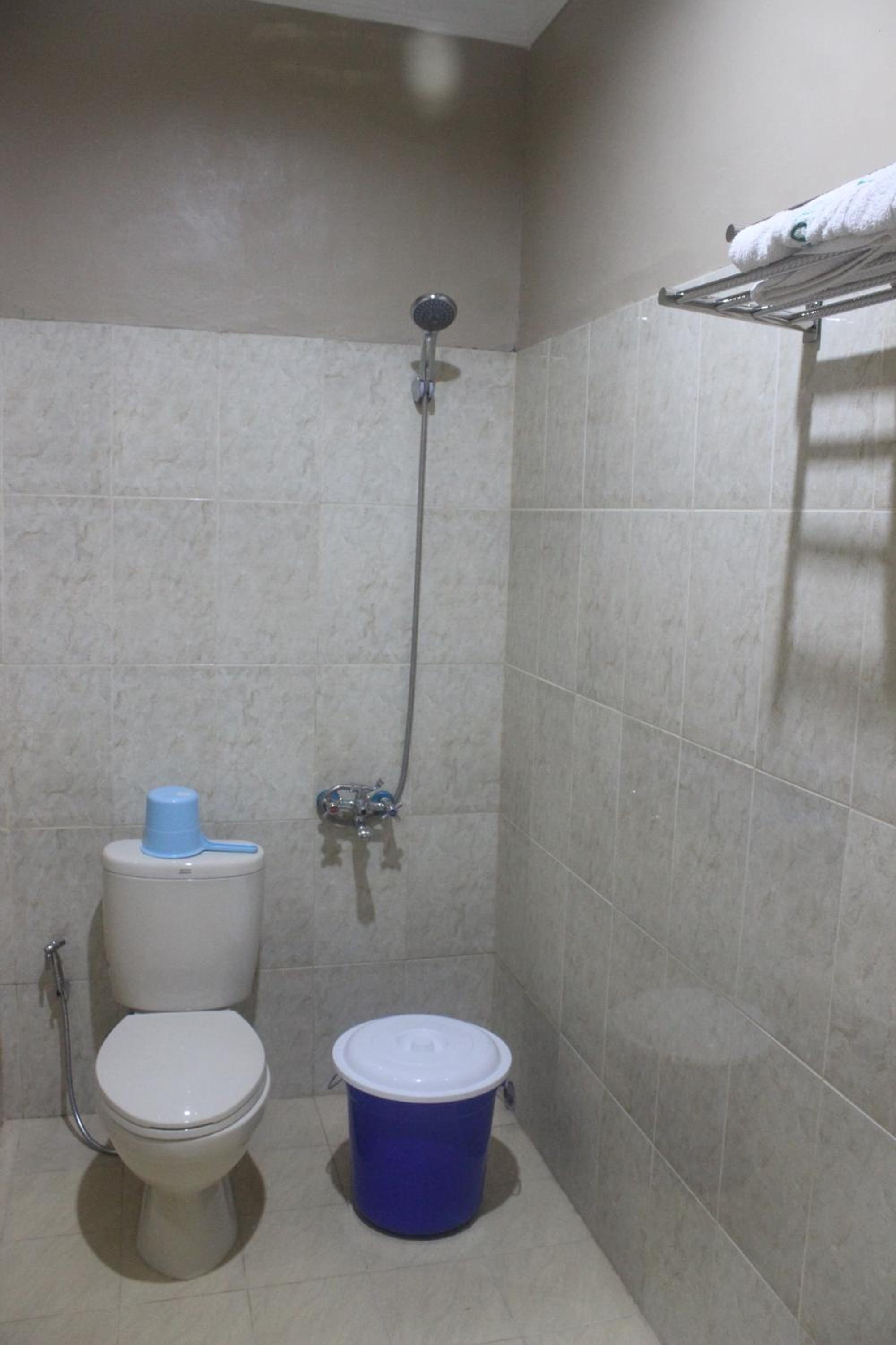 Cyka Raya Hotel 39/41