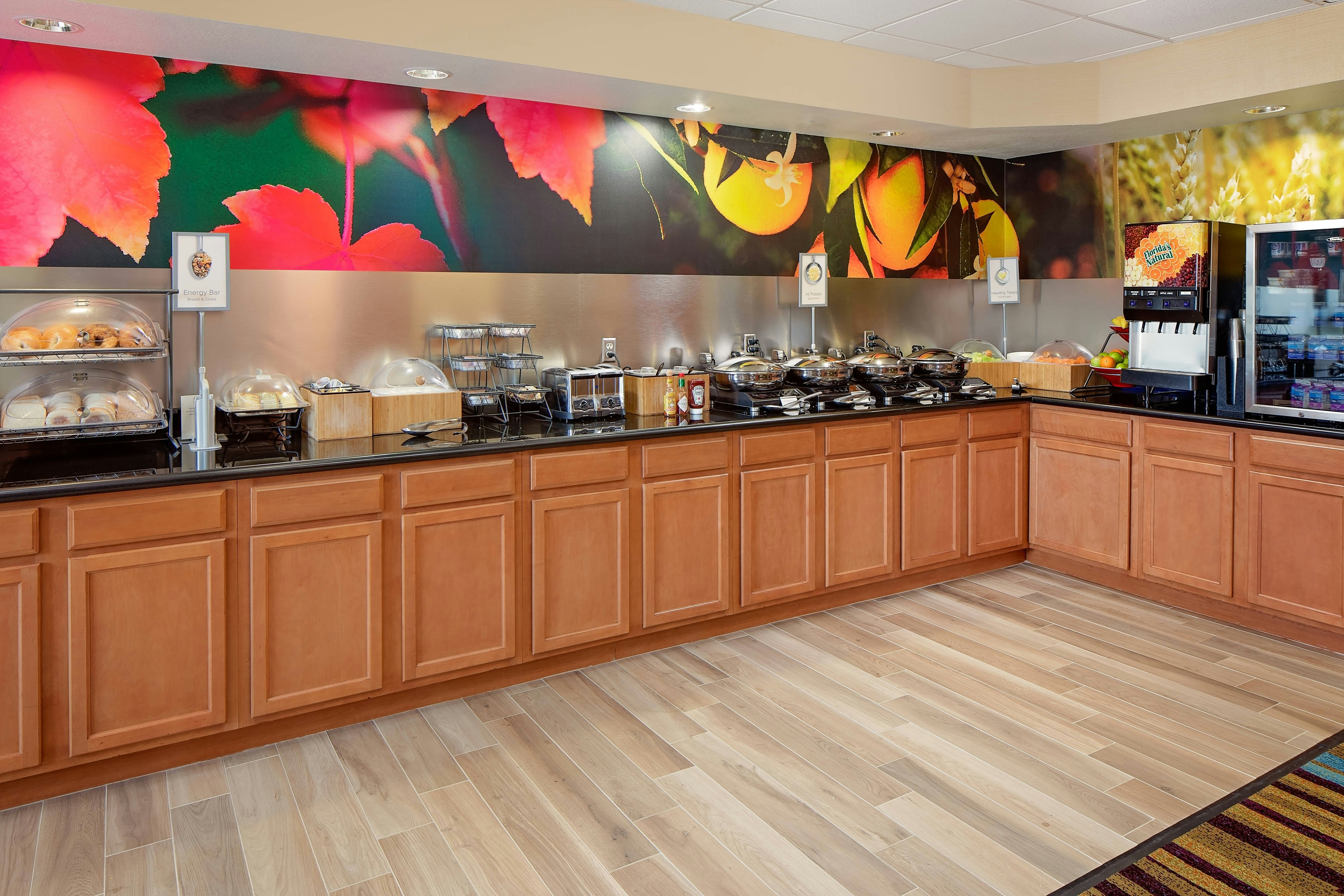 Fairfield Inn Suites By Marriott Dallas Mansfield 24/32