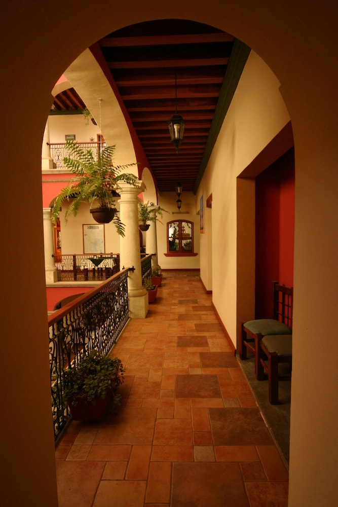 Hotel Cantera Real 16/26
