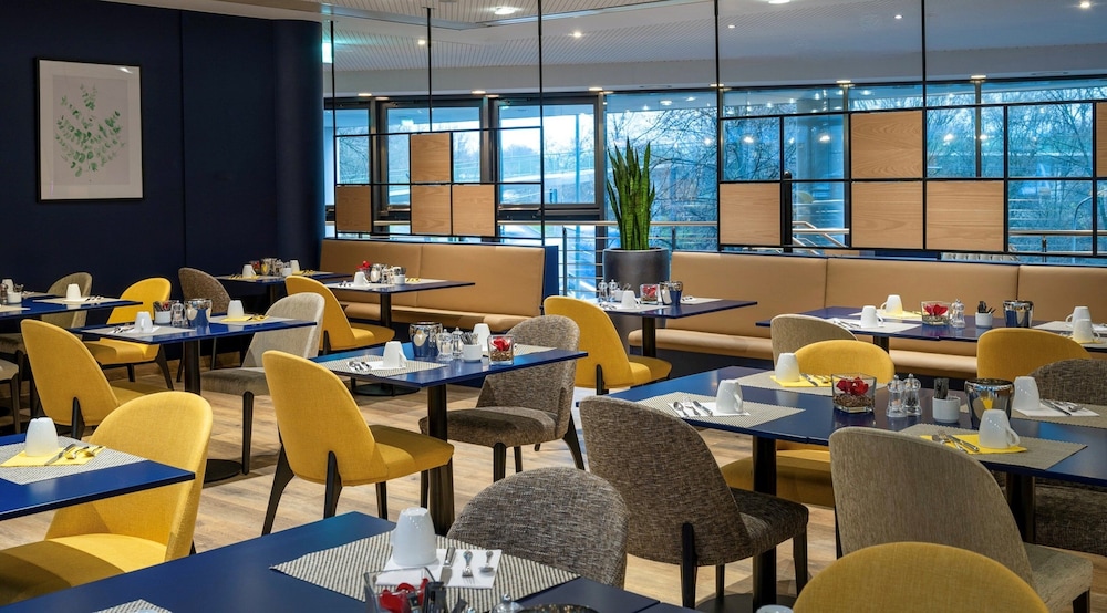 restaurant-cafeteria