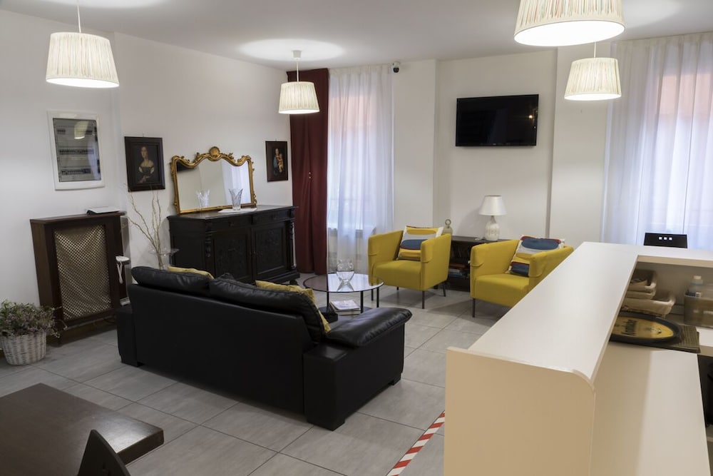 BUONHOTEL 21/46