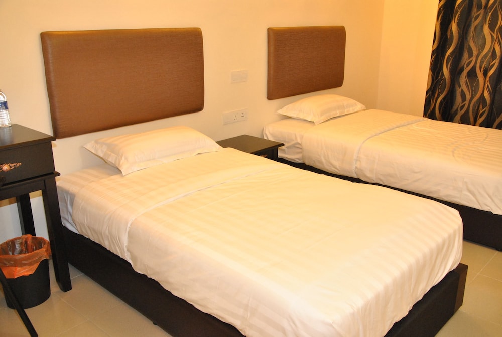 SUPERIOR, TWIN BEDS