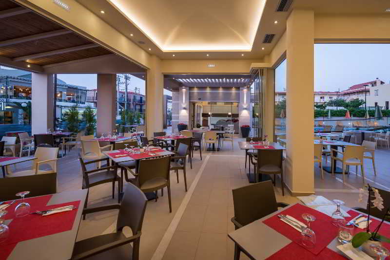 Oscar Suites and Village 30/46