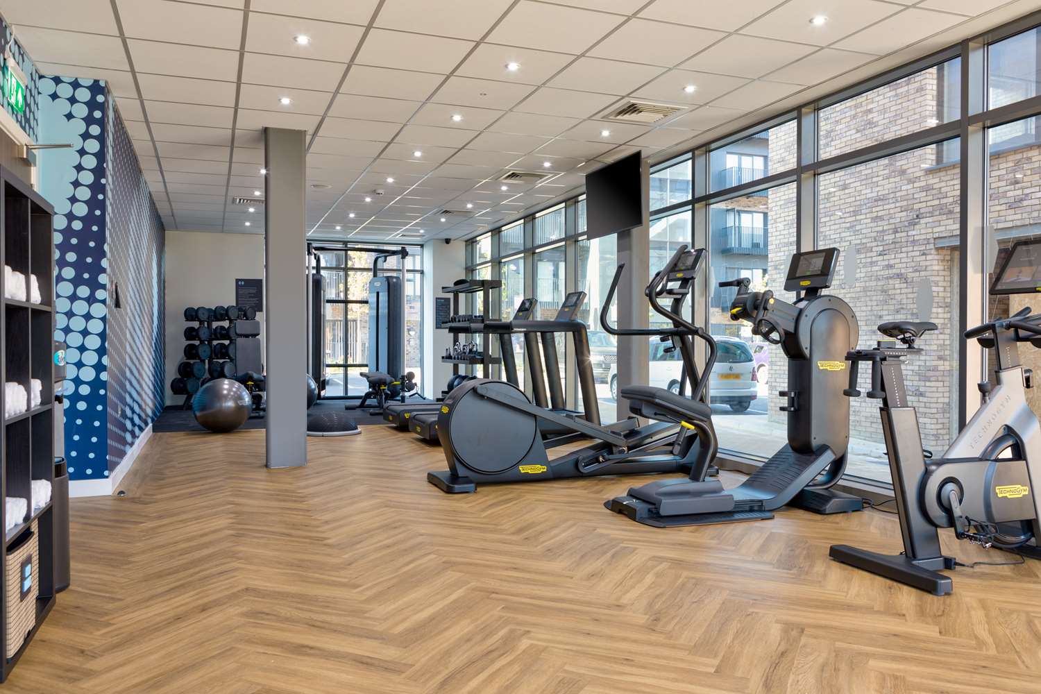 Hampton By Hilton Ashford International 5/11