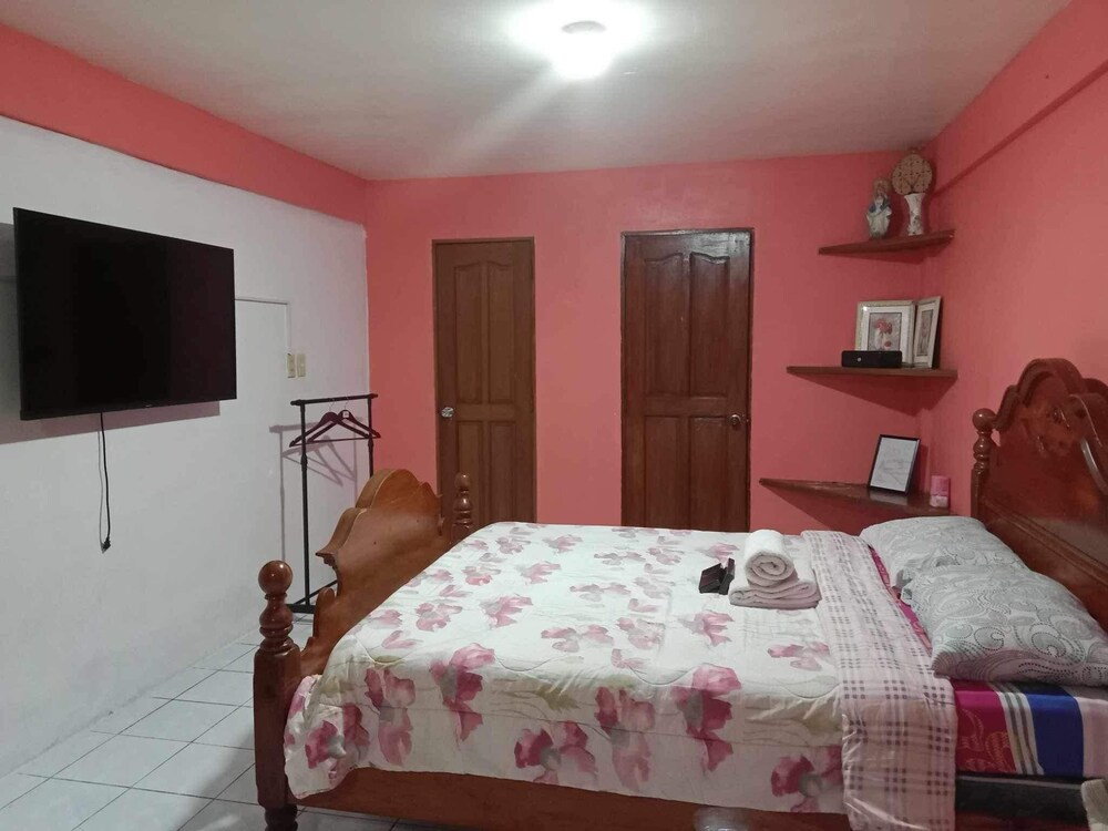 1St Street Park Apartelle 27/55