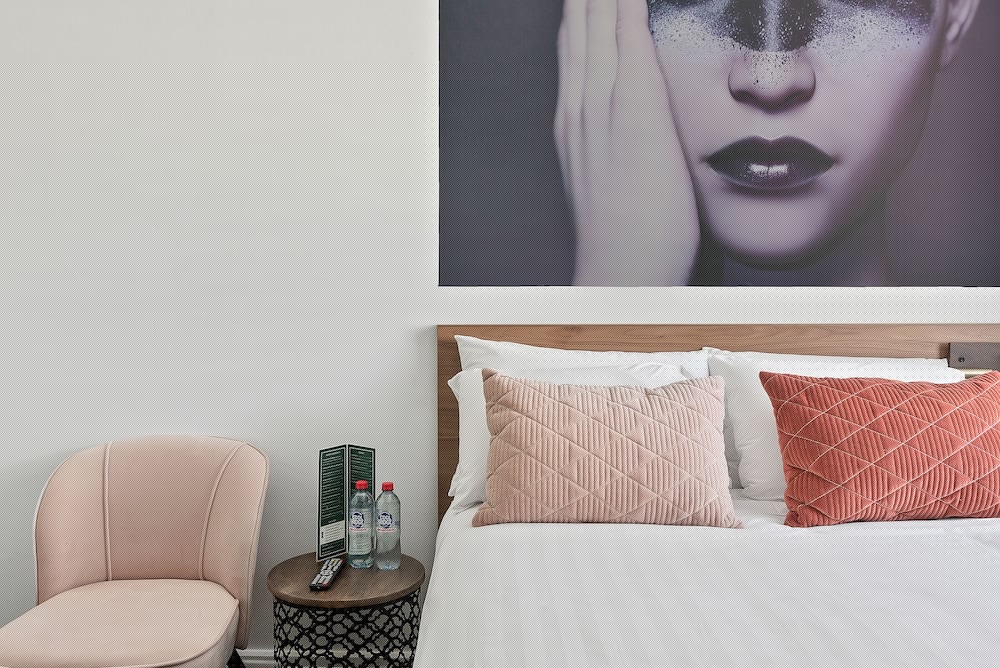 Criterion Hotel Sydney 29/64