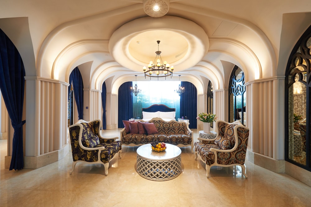 The Castle Ballet Taichung A Boutique Hotel 66/77