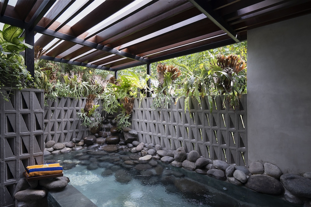 The Kemilau Hotel & Villa Canggu photo2