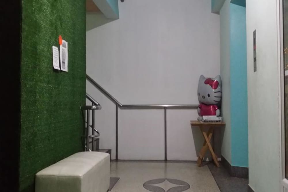 The 1 Place Hat Yai 6/26