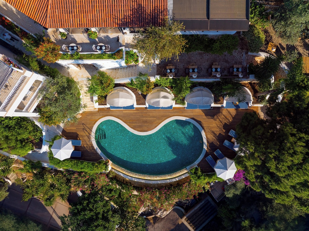 Unique Hotel Fethiye 63/69