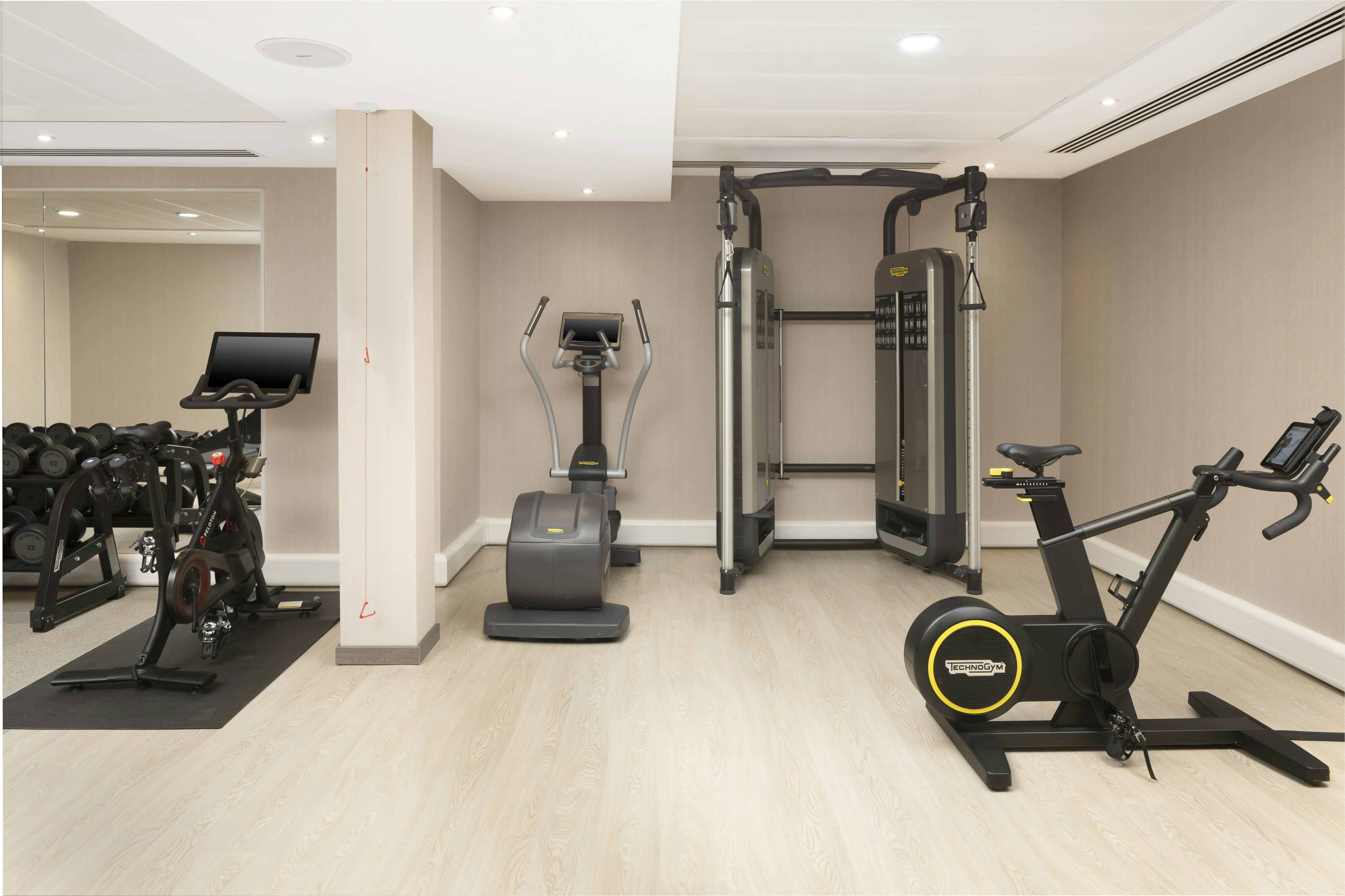 Hilton Garden Inn London Heathrow Terminal 2 and 3 34/66