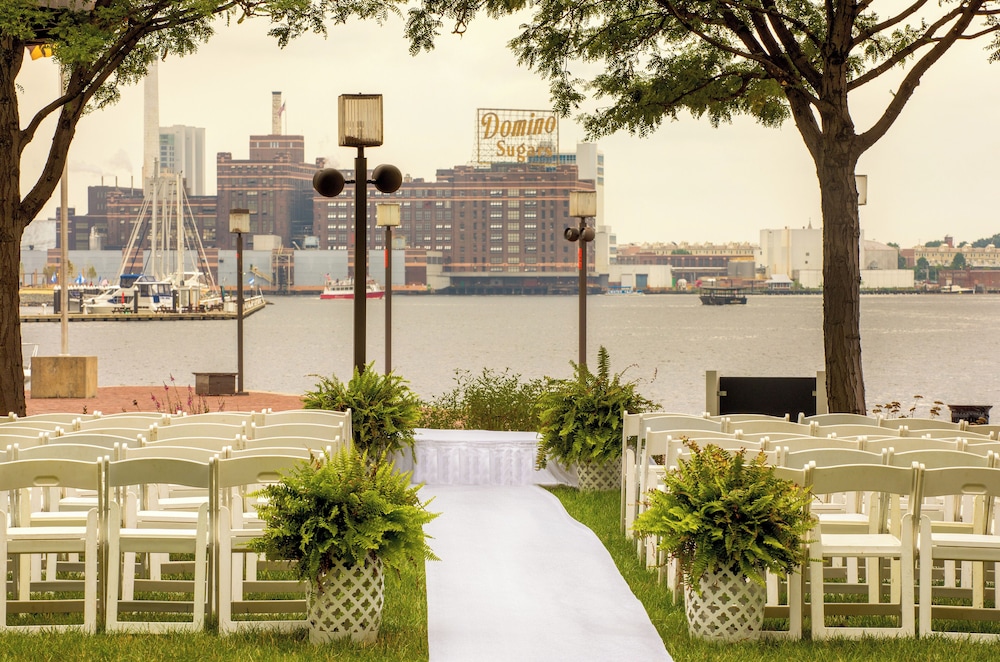 Pier 5 Hotel Baltimore, MD 47/50