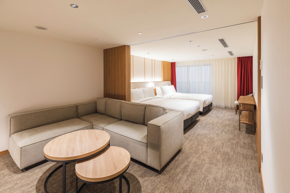 Sotetsu Grand Fresa Taipei Ximen 17/40