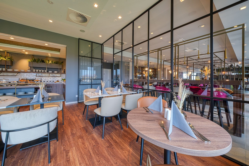 FourSide Hotel Ringsheim 36/50