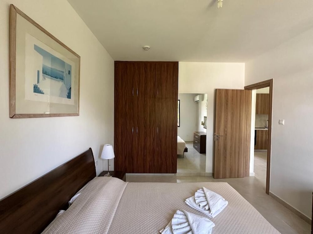 Anna Hotel Apartments 26/69