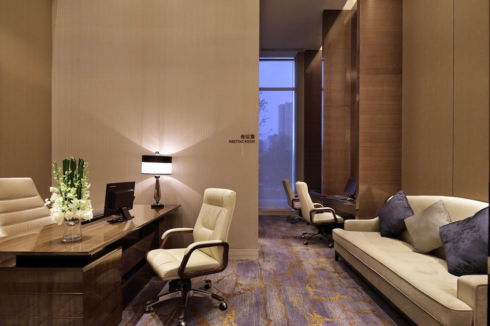 Wanda Realm Guangyuan 18/56