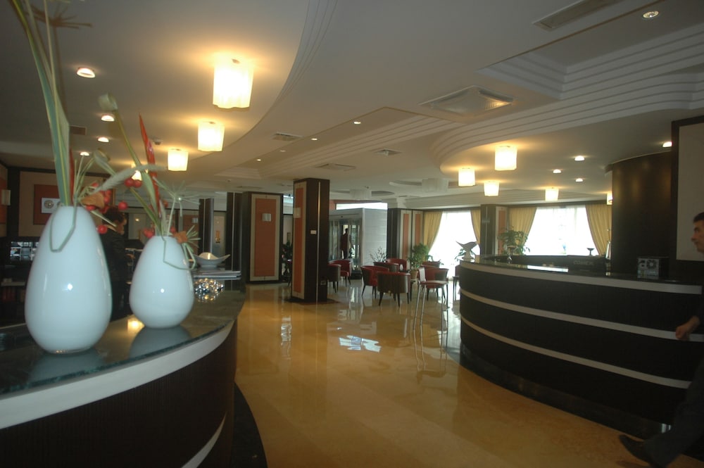 B&B HOTEL Napoli San Mauro 9/50